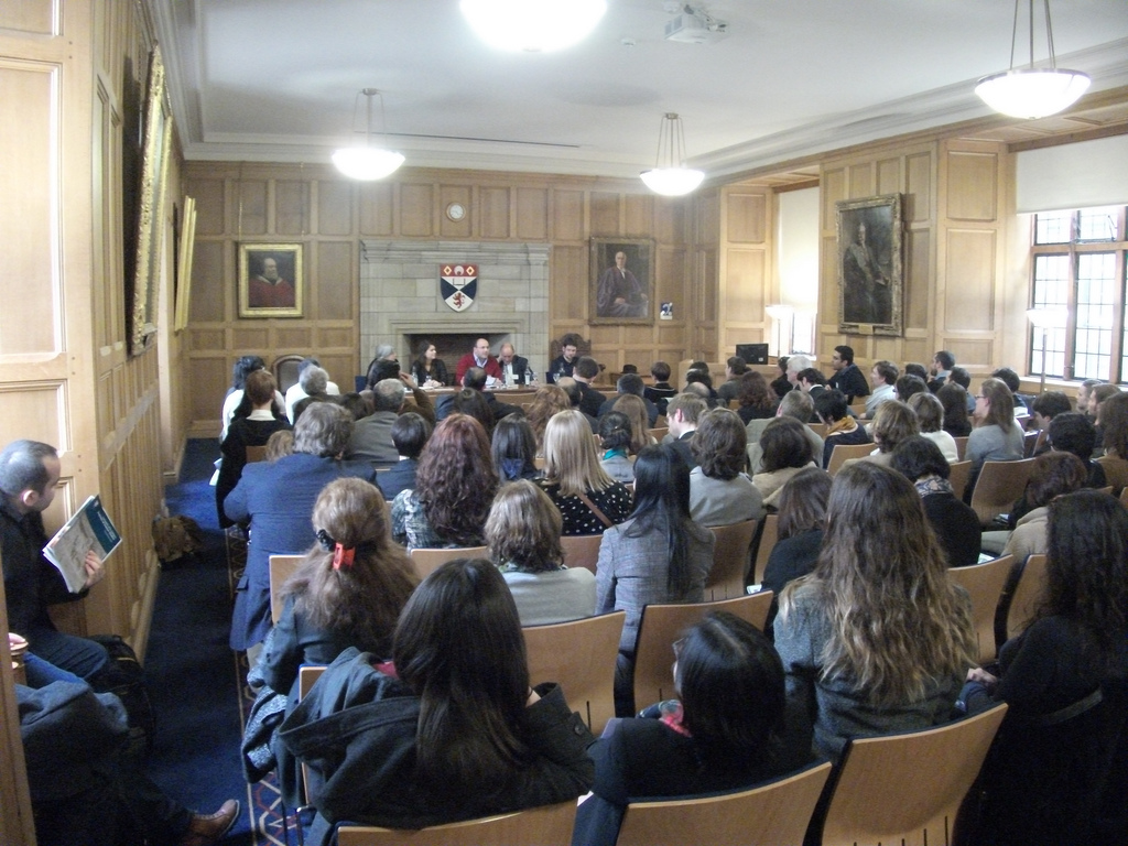 Early Career Scholars Q&A  L-R- Kathy van Vliet-Leigh, Brill Publishers; Maria Marsh, I.B.Tauris Publishers; Prof. Ali M. Ansari, University of St Andrews; Prof. Robert Hillenbrand, University